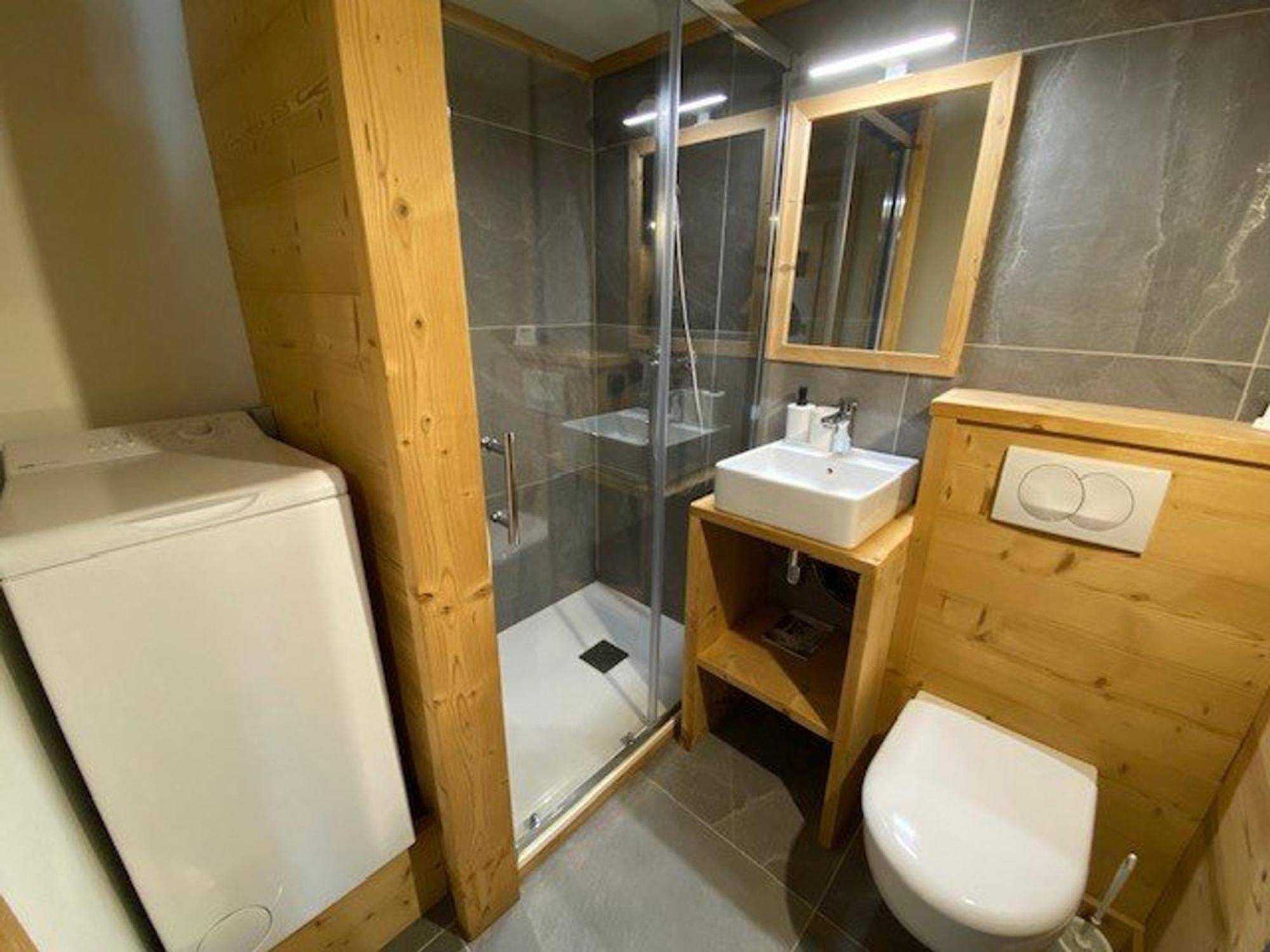 Appart Renove 2* Pour 6 Pers. Avec 2 Salles D'Eau Et Balcon Sud - Fr-1-458-178 Le Chinaillon Exteriör bild